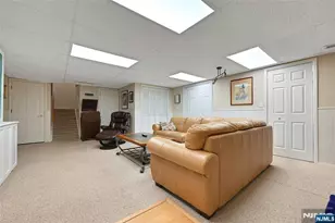 211 Yorktowne Ct 211F, Washington Township, NJ 07676 - Photo 18