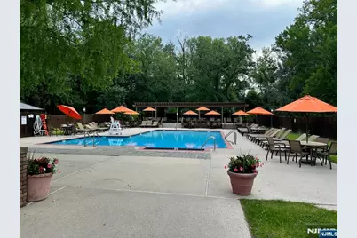 211 Yorktowne Court 211F #211F, Washington Township, NJ 07676 - Photo 22