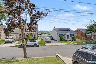 714 5th St, Carlstadt, NJ 07072 - Photo 2