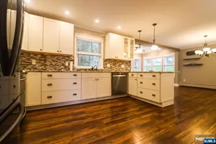 19 McKinley Dr, Rockaway, NJ 07866 - Photo 10