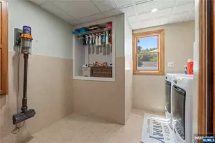 15 Kuiken Ct, Wayne, NJ 07470 - Photo 26