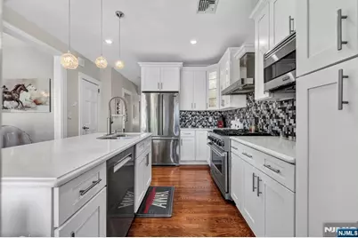 3 Prospect Avenue, Cliffside Park, NJ 07010 - Photo 16