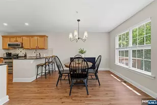 28 Mountainside Dr, Pompton Lakes, NJ 07442 - Photo 10