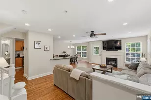 28 Mountainside Dr, Pompton Lakes, NJ 07442 - Photo 12