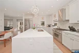 66 Knollwood Dr, Paramus, NJ 07652 - Photo 8