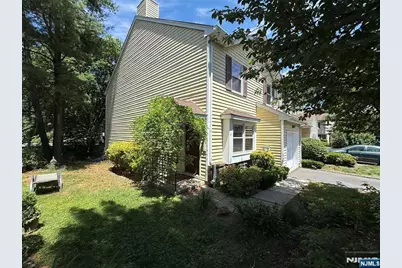 6 Chris Court 6 #6, Fair Lawn, NJ 07410 - Photo 2