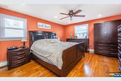 14 Stirling Lane, Wayne, NJ 07470 - Photo 12
