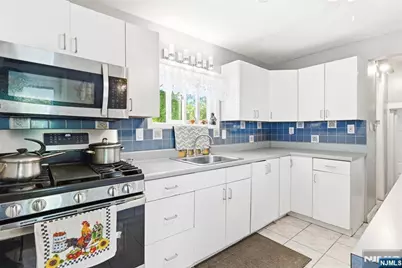 244-250 Arlington Avenue, Paterson, NJ 07502 - Photo 8