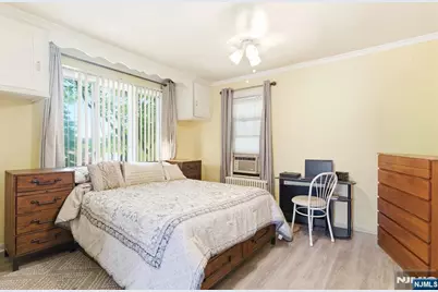 244-250 Arlington Avenue, Paterson, NJ 07502 - Photo 10