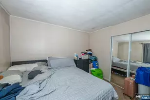 67 Stuyvesant Ct, Clifton, NJ 07013 - Photo 24