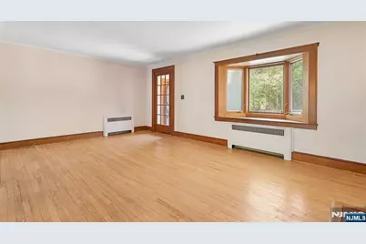 26 Ferncliff Road, Bloomfield, NJ 07003 - Photo 8