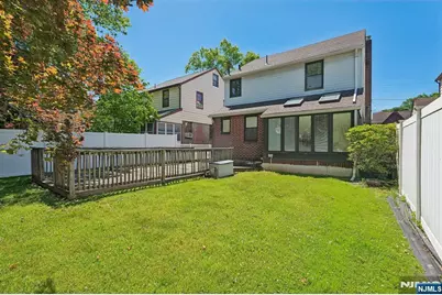 26 Ferncliff Road, Bloomfield, NJ 07003 - Photo 32