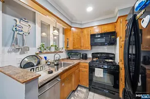 36 Woodside Ave, Hawthorne, NJ 07506 - Photo 8