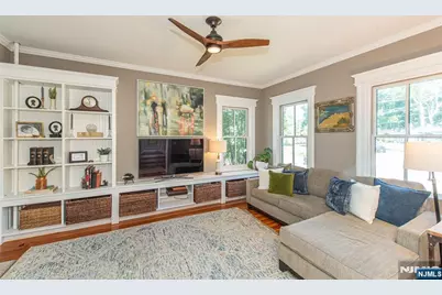 35 Brookside Avenue, Caldwell, NJ 07006 - Photo 4