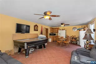 164 Page St, Elmwood Park, NJ 07407 - Photo 34