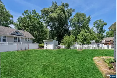 109 Greenwood Avenue, Pequannock Township, NJ 07440 - Photo 36