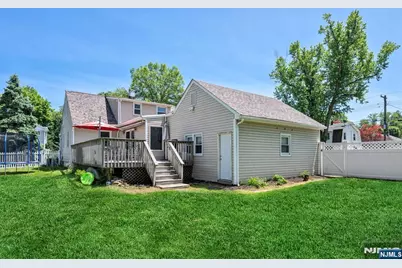 109 Greenwood Avenue, Pequannock Township, NJ 07440 - Photo 34