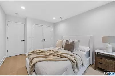 22 Glen Carl Road, Upper Saddle River, NJ 07458 - Photo 36
