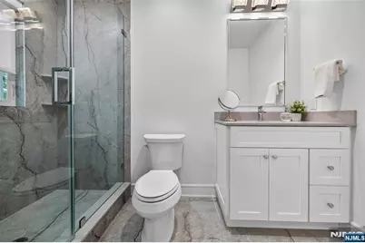 22 Glen Carl Road, Upper Saddle River, NJ 07458 - Photo 34