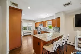 74 Minnehaha, Oakland, NJ 07436 - Photo 8