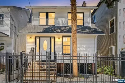 35 Grand Avenue, Newark, NJ 07106 - Photo 1