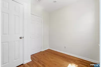 35 Grand Avenue, Newark, NJ 07106 - Photo 16