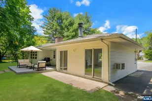 403 Oakland Ave, Oakland, NJ 07436 - Photo 28