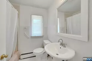 403 Oakland Ave, Oakland, NJ 07436 - Photo 24