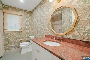 549 Lee Ct, Wyckoff Township, NJ 07481 - Photo 24