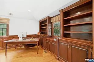 549 Lee Ct, Wyckoff Township, NJ 07481 - Photo 18