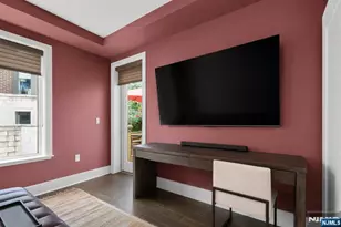 250 Henley Pl 210, Weehawken, NJ 07086 - Photo 30
