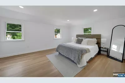 12 Lerome Place, Teaneck Township, NJ 07666 - Photo 20
