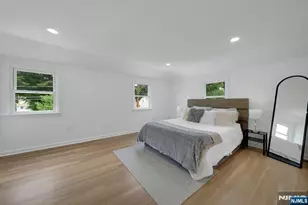 12 Lerome Pl, Teaneck Township, NJ 07666 - Photo 20