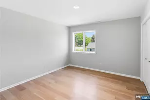 131 Haase Ave, Paramus, NJ 07652 - Photo 22