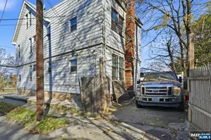 78 Devine St, Newark, NJ 07106 - Photo 24