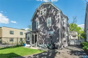 191 Smith St, Newark, NJ 07106 - Photo 24