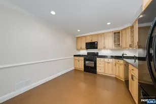 511 Quince Ct, Mahwah, NJ 07430 - Photo 12