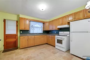 76 Prospect Ave, North Arlington, NJ 07031 - Photo 22