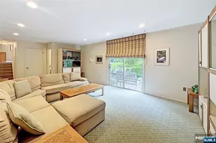 7 Southwood Dr, Parsippany, NJ 07950 - Photo 20