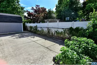 77 Herman Street, Hackensack, NJ 07601 - Photo 40