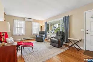 11 Woodward Ave, Bloomingdale, NJ 07403 - Photo 10