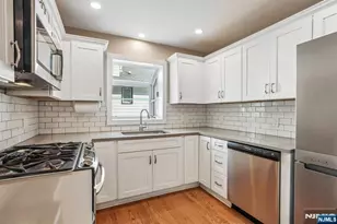 11 Woodward Ave, Bloomingdale, NJ 07403 - Photo 20