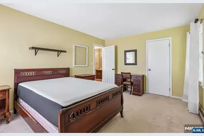 11 Woodward Avenue, Bloomingdale, NJ 07403 - Photo 26