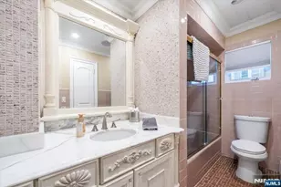 535 Willow Ave, Lyndhurst Township, NJ 07071 - Photo 18