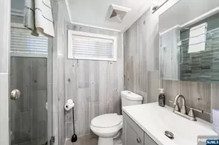 535 Willow Ave, Lyndhurst Township, NJ 07071 - Photo 28