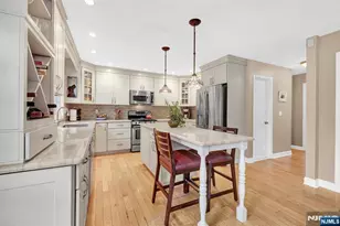 98 Maple St, Rutherford, NJ 07070 - Photo 16