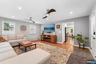 13 Crane Terrace, Verona, NJ 07044 - Photo 8