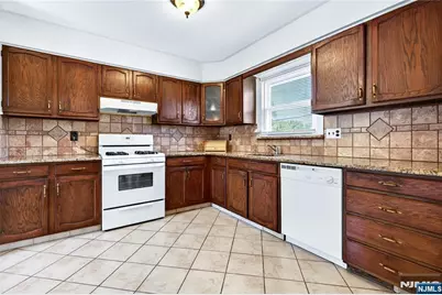 12 Stony Hill Road, Clifton, NJ 07013 - Photo 4
