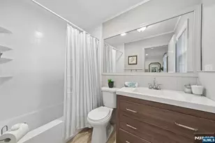 25 Grove St, Caldwell, NJ 07006 - Photo 18