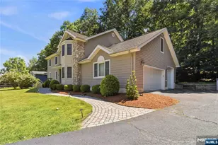 913 High Mountain Rd, North Haledon, NJ 07508 - Photo 4